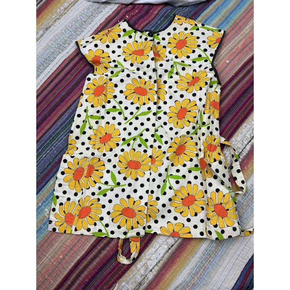 Vintage 60s Polka Dot Retro Daisy Smock Chore Apron Hippie House Wife Tie Back